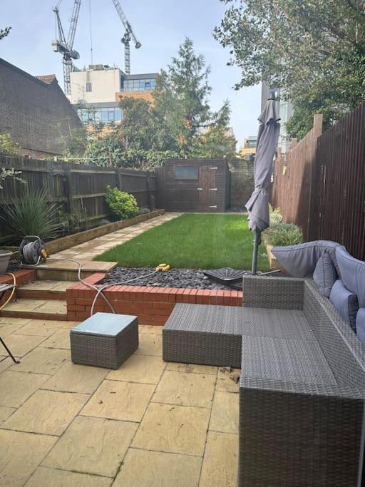 Adam'S Place, Watford Wd17 2Py Villa Luaran gambar
